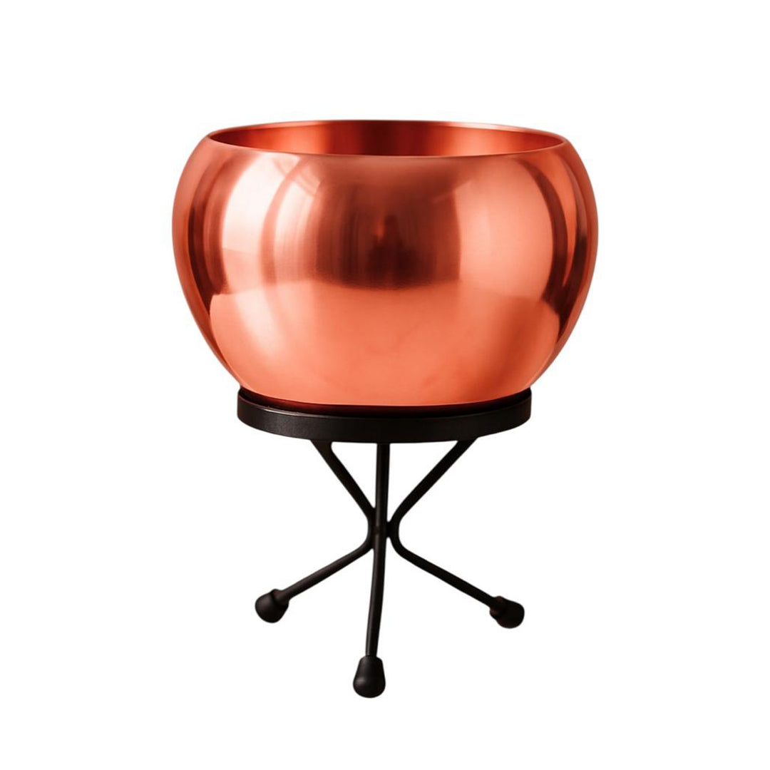 Luna Metal Pot Paired with a Sturdy Black Iron Stand