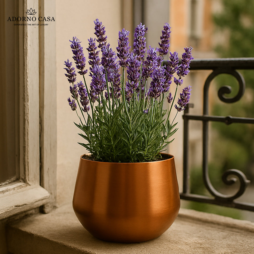 Lustre Sculpted Finish Accent Metal Bowl