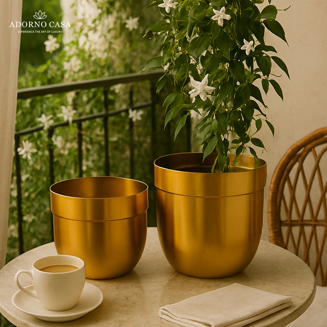 Solis Curved Metallic Finish Metal Planter Set of 2