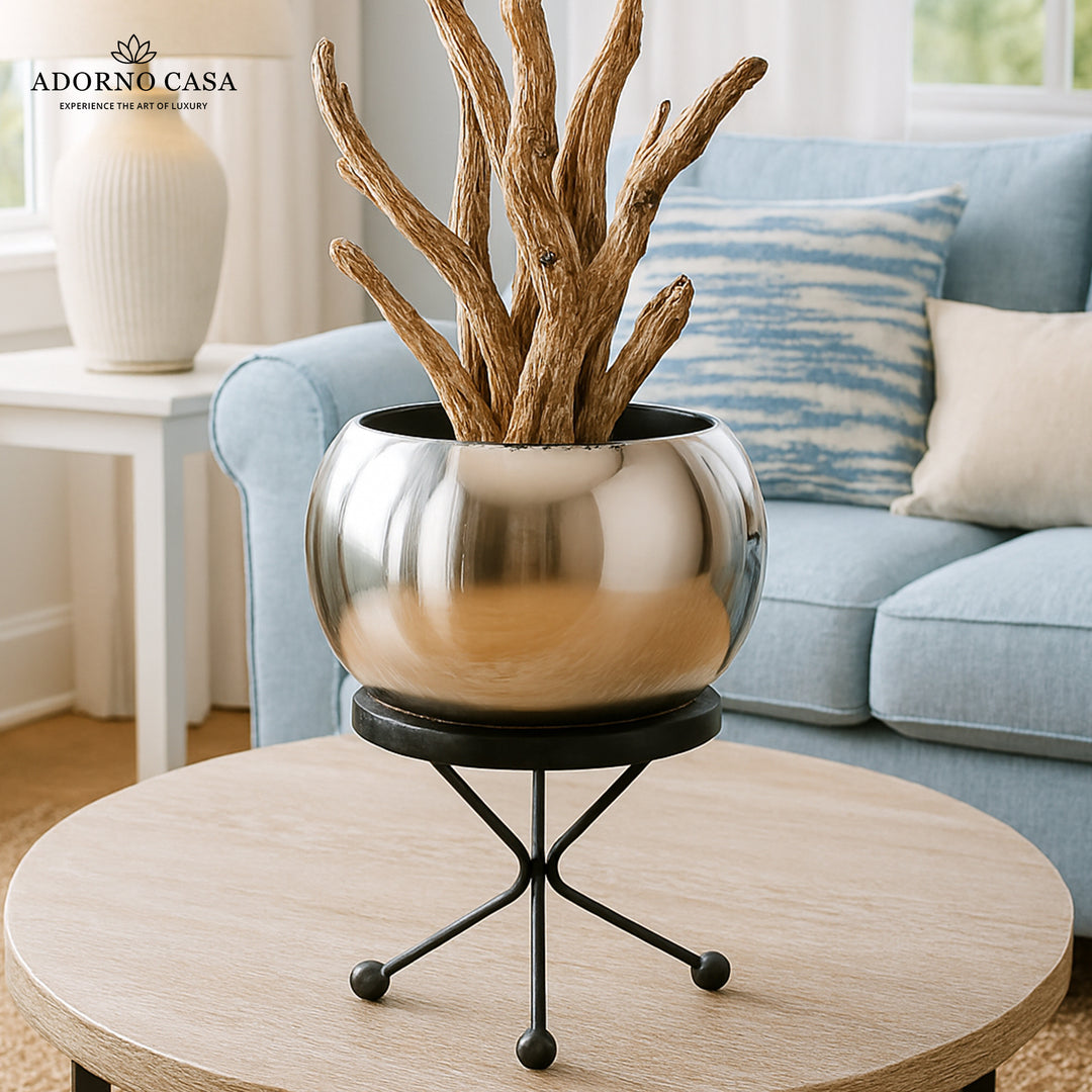 Luna Metal Pot Paired with a Sturdy Black Iron Stand